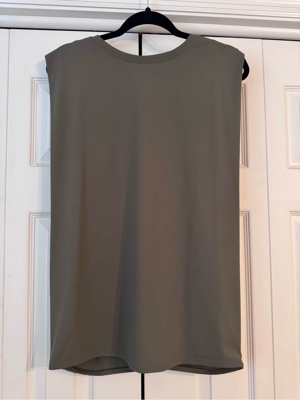 HALARA Olive Green Sleeveless Crew Tank